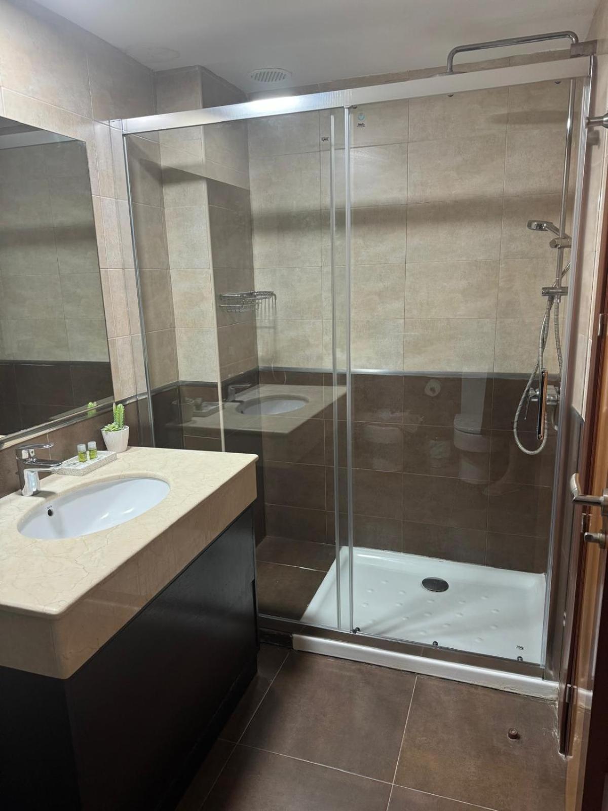 Plaza Mar Apartment Фуeнхирола Екстериор снимка